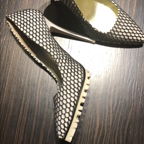 Spanish Andrea Gomez High Heels - Picture 2 of 3